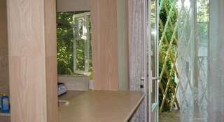 Гостиница Guest house Ostrovok leta Алупка-0